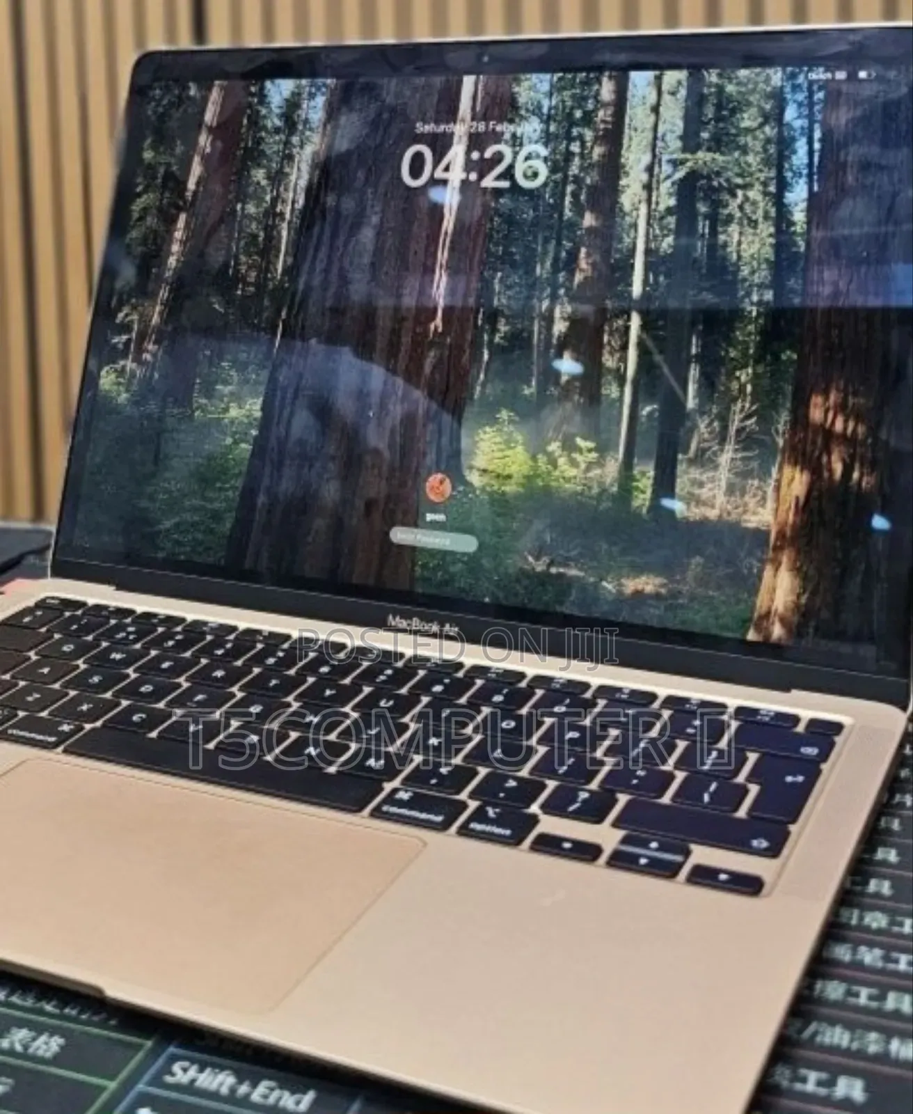 New Laptop Apple MacBook Air 2020 M1 8GB Apple M1 SSD 256GB
