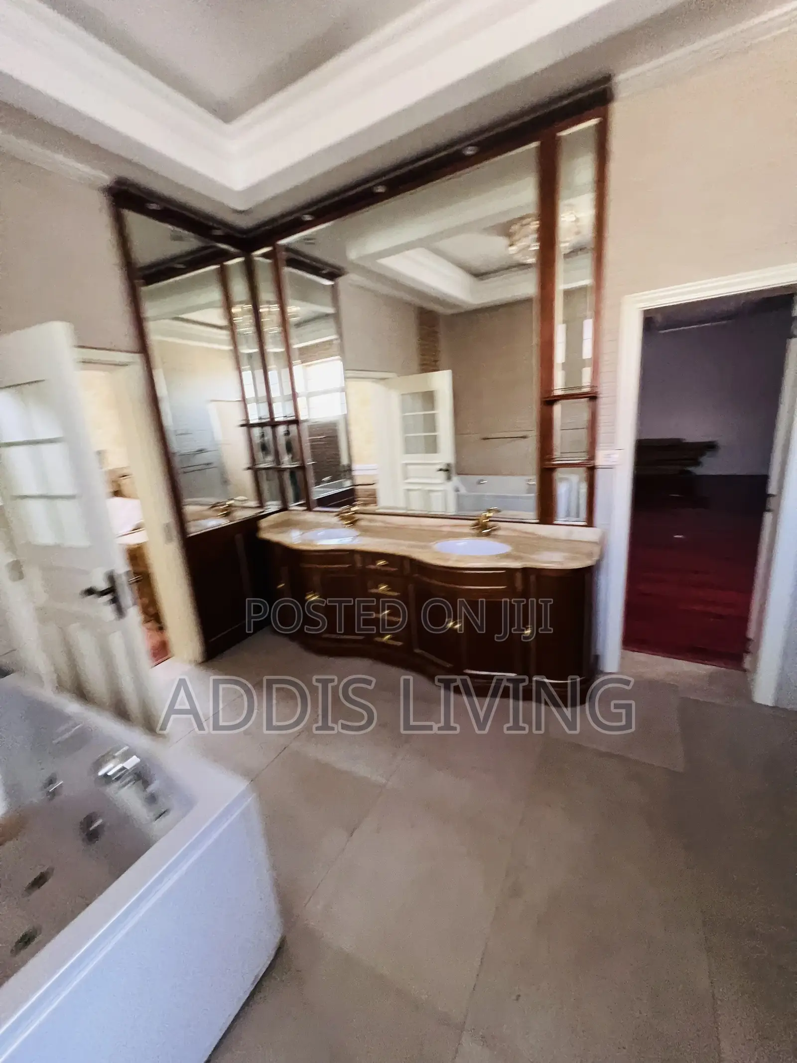 8bdrm Villa in Bole for rent