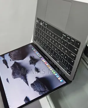 New Laptop Apple MacBook Pro 2019 8GB Intel Core i5 SSD 128GB