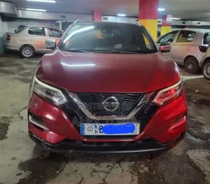 Nissan Qashqai 2018 Red