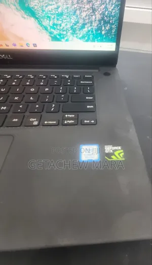 New Laptop Dell XPS 15 16GB Intel Core i7 SSD 512GB