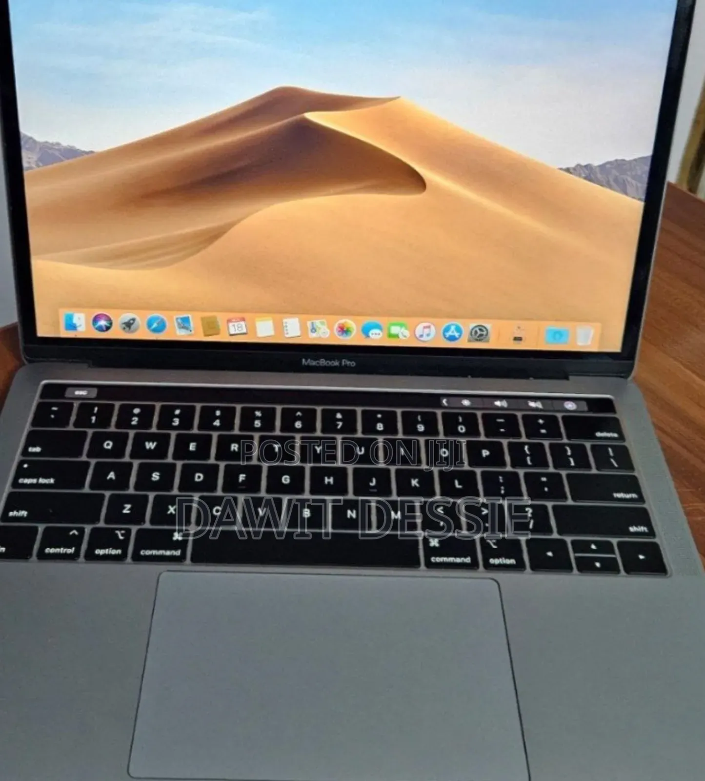 New Laptop Apple MacBook Pro 2019 8GB Intel Core i5 SSD 128GB