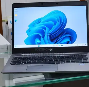 New Laptop HP ZBook Studio G8 16GB Intel Core i5 SSD 512GB