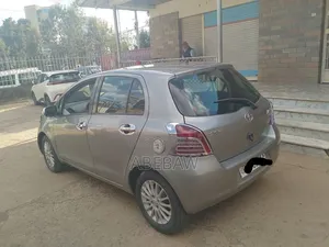 Toyota Yaris 2008 Silver