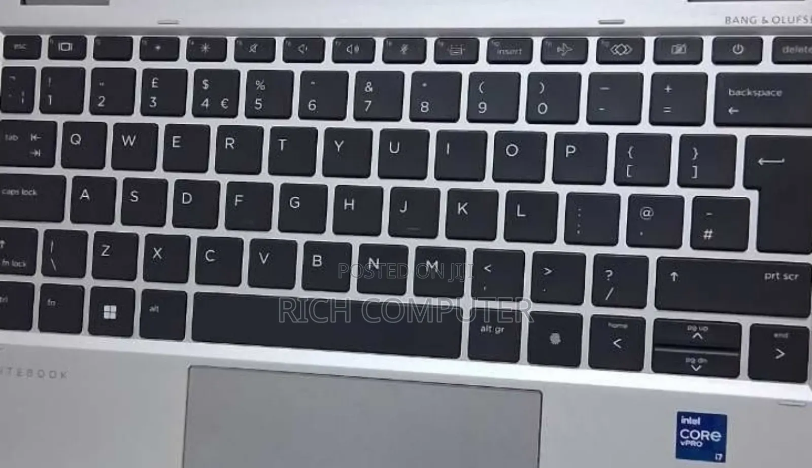 New Laptop HP EliteBook 1040 G8 16GB Intel Core i7 SSD 512GB
