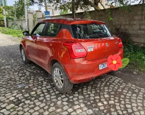 Suzuki Swift 2020 Orange