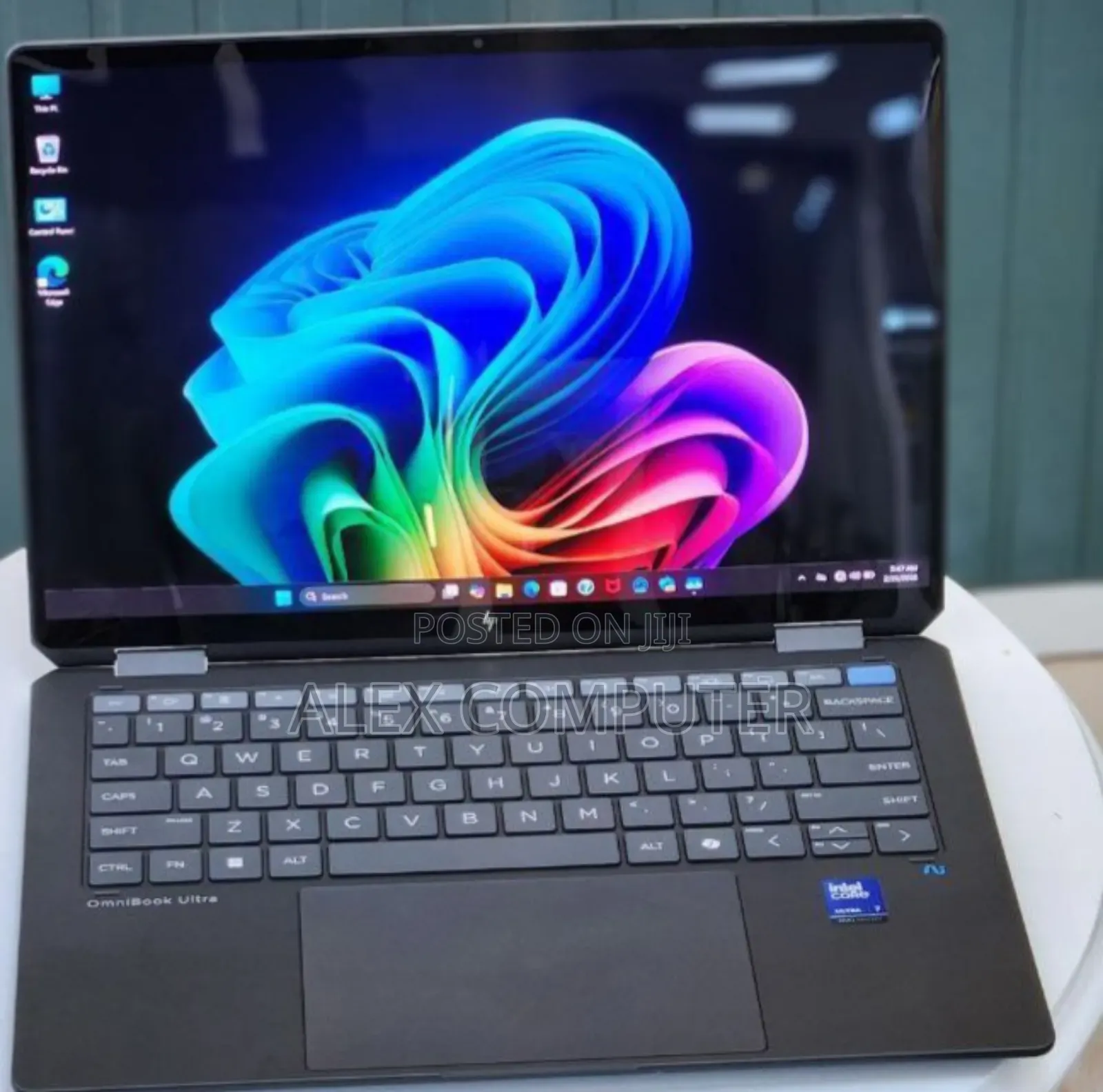 New Laptop HP OmniBook X Flip 14" 16GB Intel Core Ultra 7 SSD 1T