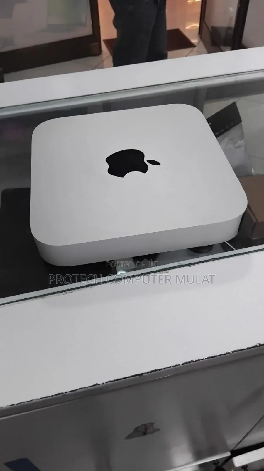 New Desktop Computer Apple Mac Mini 4GB Intel Core 2 Duo SSD 320GB