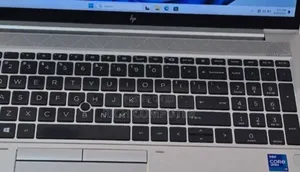 New Laptop HP EliteBook 840 G8 16GB Intel Core i7 SSD 512GB