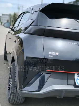 BYD E2 43 kWh 94 hp FWD 2024 Black