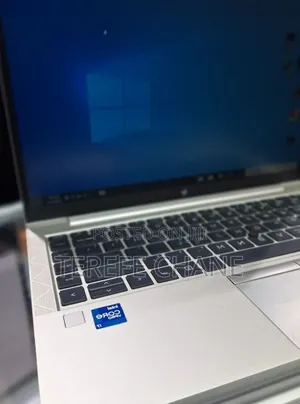 New Laptop HP EliteBook 840 G8 16GB Intel Core i7 SSD 512GB