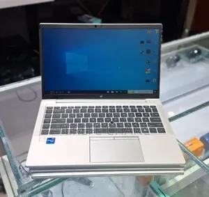 New Laptop HP EliteBook 840 G8 16GB Intel Core i7 SSD 512GB