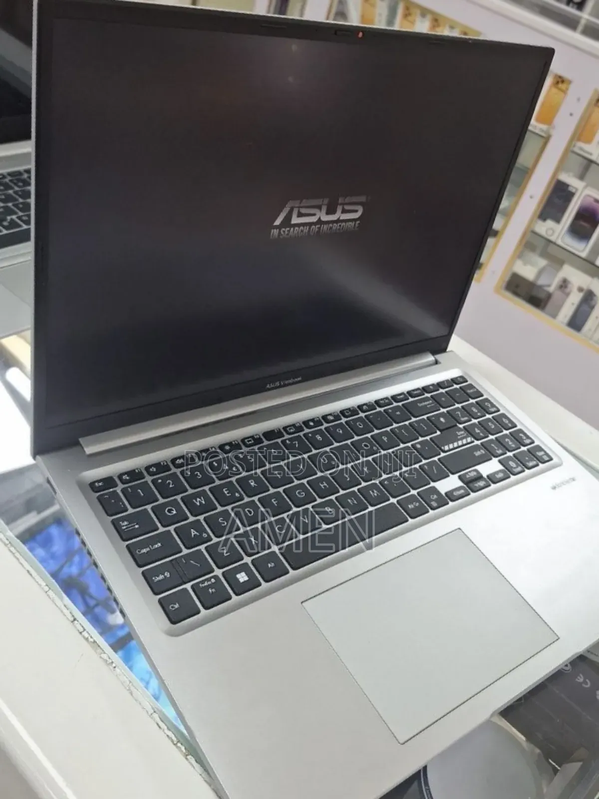 New Laptop Asus VivoBook 15 X505BA 8GB Intel Core i3 SSD 256GB