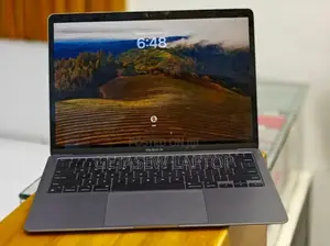 New Laptop Apple MacBook Air 2020 M1 8GB Apple M1 SSD 256GB