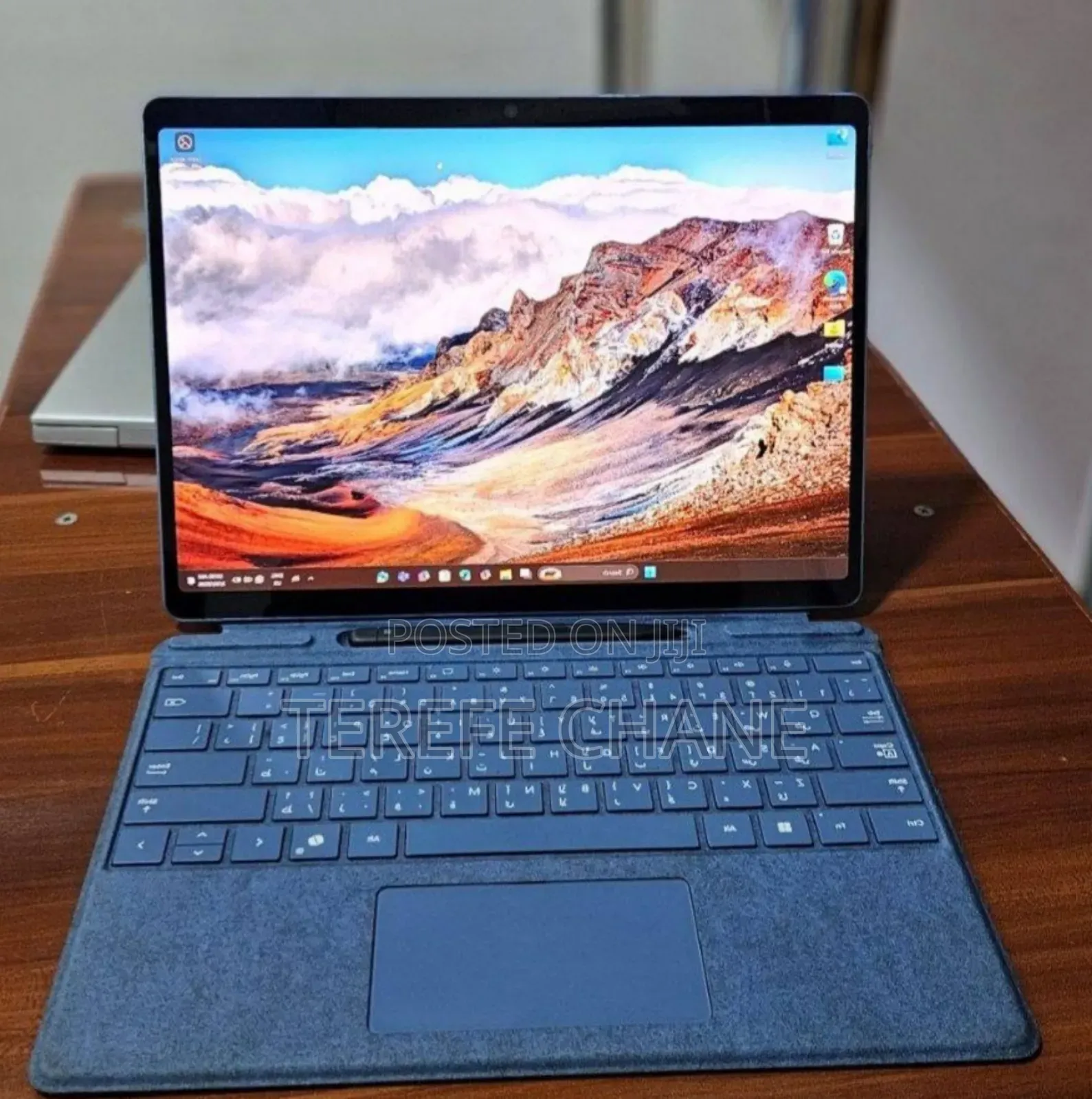 New Microsoft Surface Pro 16GB Qualcomm Snapdragon X Elite SSD 512GB
