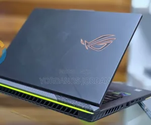 New Laptop Asus ROG Strix G16 G614 16GB Intel Core i9 SSD 1T