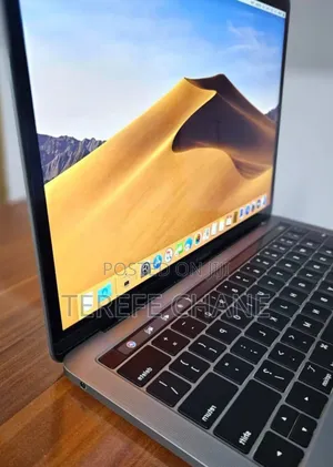 New Laptop Apple MacBook Pro 2019 8GB Intel Core i5 SSD 128GB