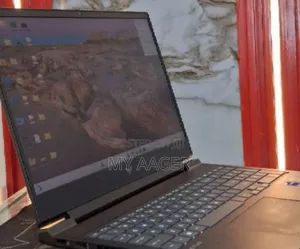 New Laptop HP Victus 15 16GB Intel Core i7 SSD 512GB