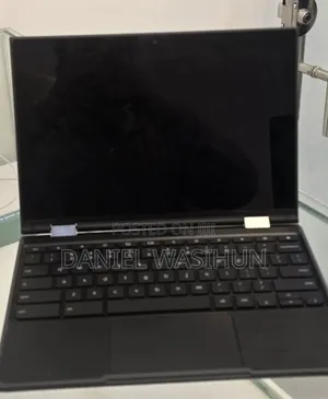 New Laptop Lenovo 4GB Intel SSD 640GB