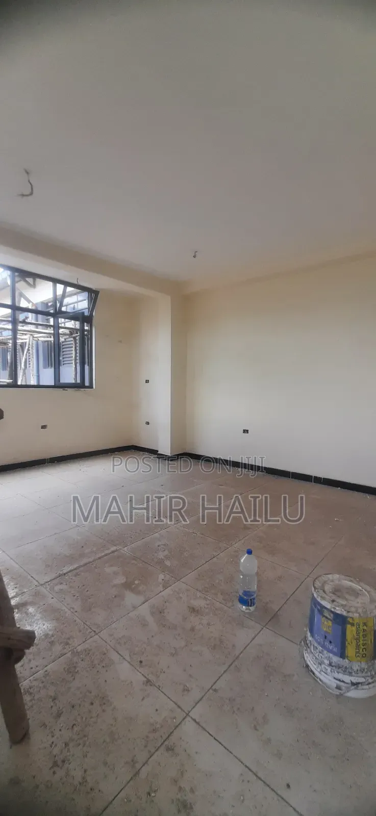 Luxury Warehouse to Rent