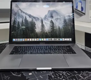 New Laptop Apple MacBook Pro 2019 16GB Intel Core i9 SSD 512GB