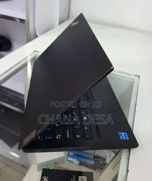 New Laptop Lenovo 16GB Intel Core i5 SSD 512GB