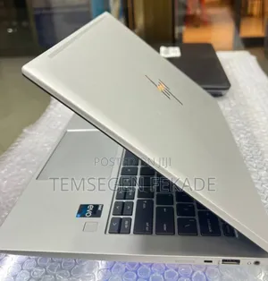 New Laptop HP EliteBook 840 G9 16GB Intel Core i7 SSD 512GB