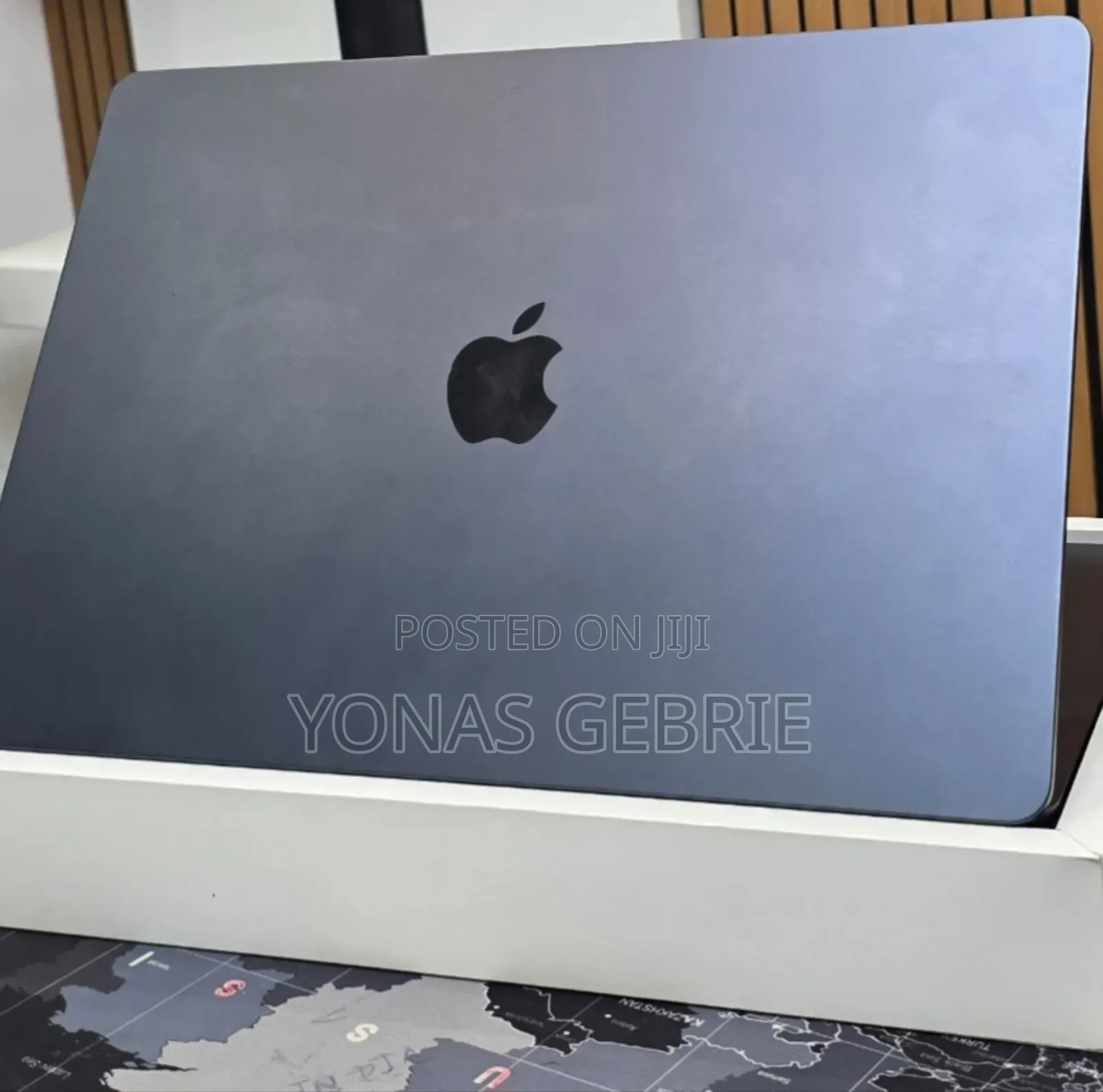 New Laptop Apple MacBook 16GB Apple M4 SSD 256GB