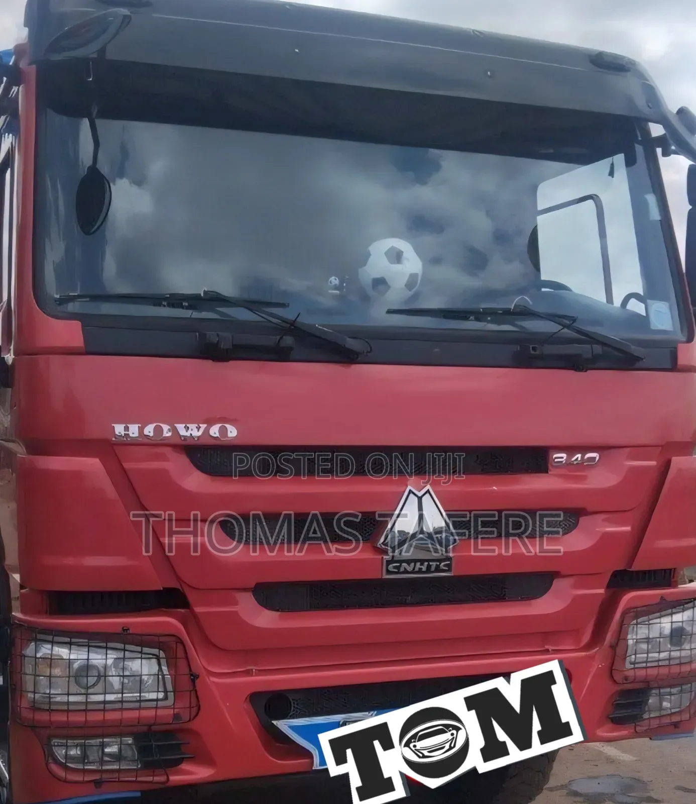 Sino Truck 2025 Red