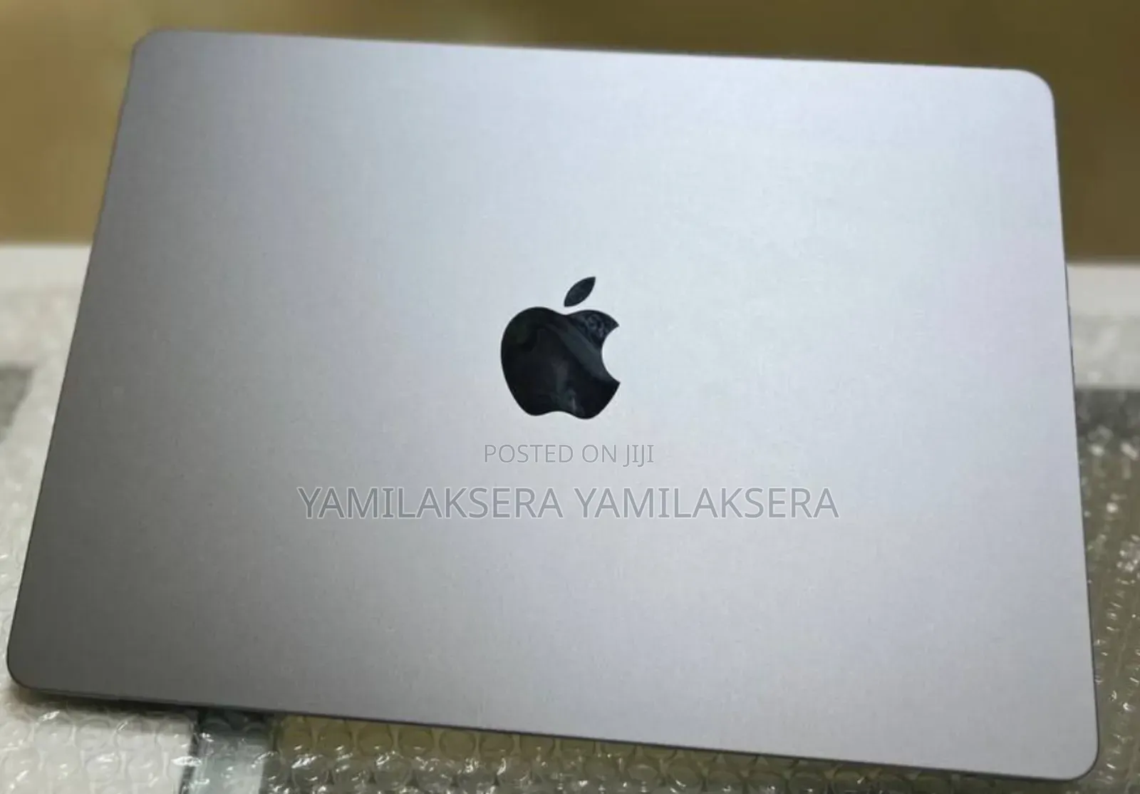 New Laptop Apple MacBook 2006 8GB Apple M2 SSD 256GB