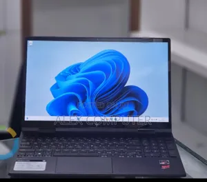 New Laptop HP Envy x360 16GB AMD Ryzen 7 SSD 512GB
