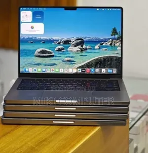 New Laptop Apple MacBook Pro M1 32GB Intel SSD 512GB