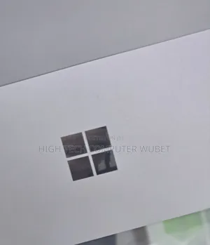 New Laptop Microsoft Surface Laptop 4 8GB Intel Core i5 SSD 256GB