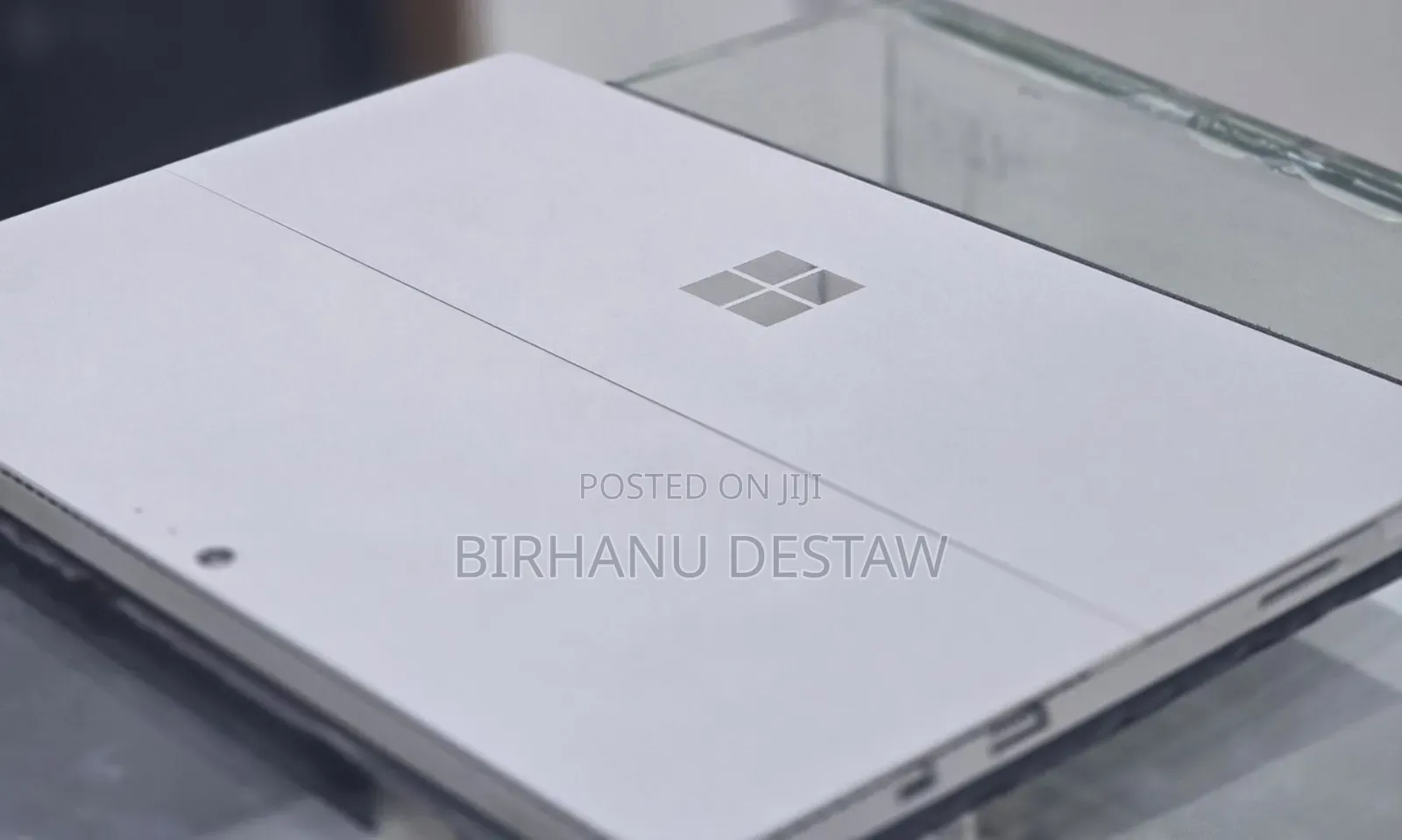 New Laptop Microsoft Surface Pro 4 8GB Intel Core i5 SSD 256GB