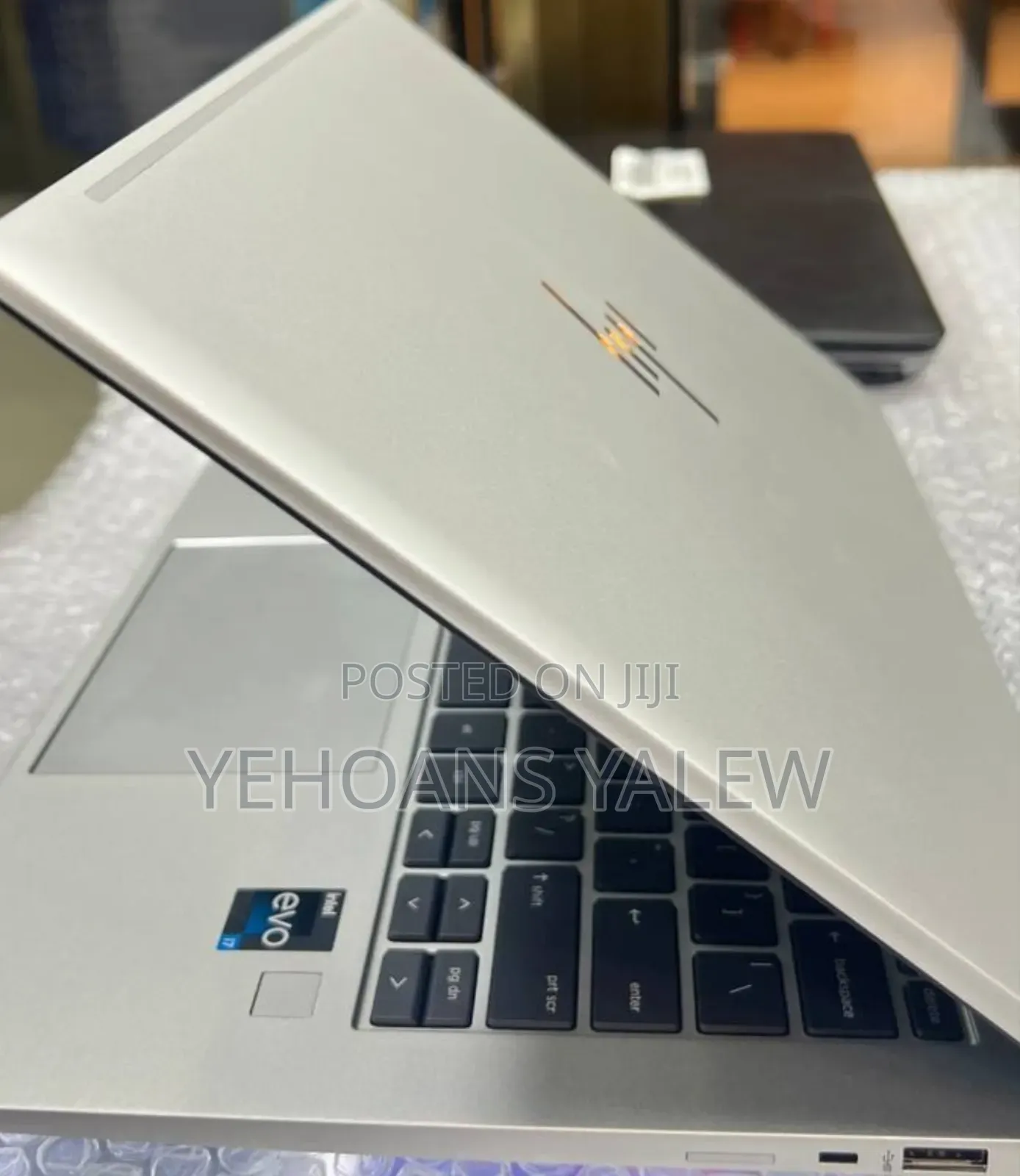 New Laptop HP EliteBook 840 G9 16GB Intel Core i7 SSD 512GB