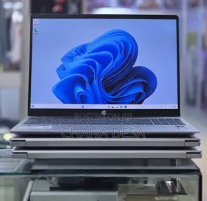 New Laptop HP 8GB Intel Core Ultra 5 SSD 512GB