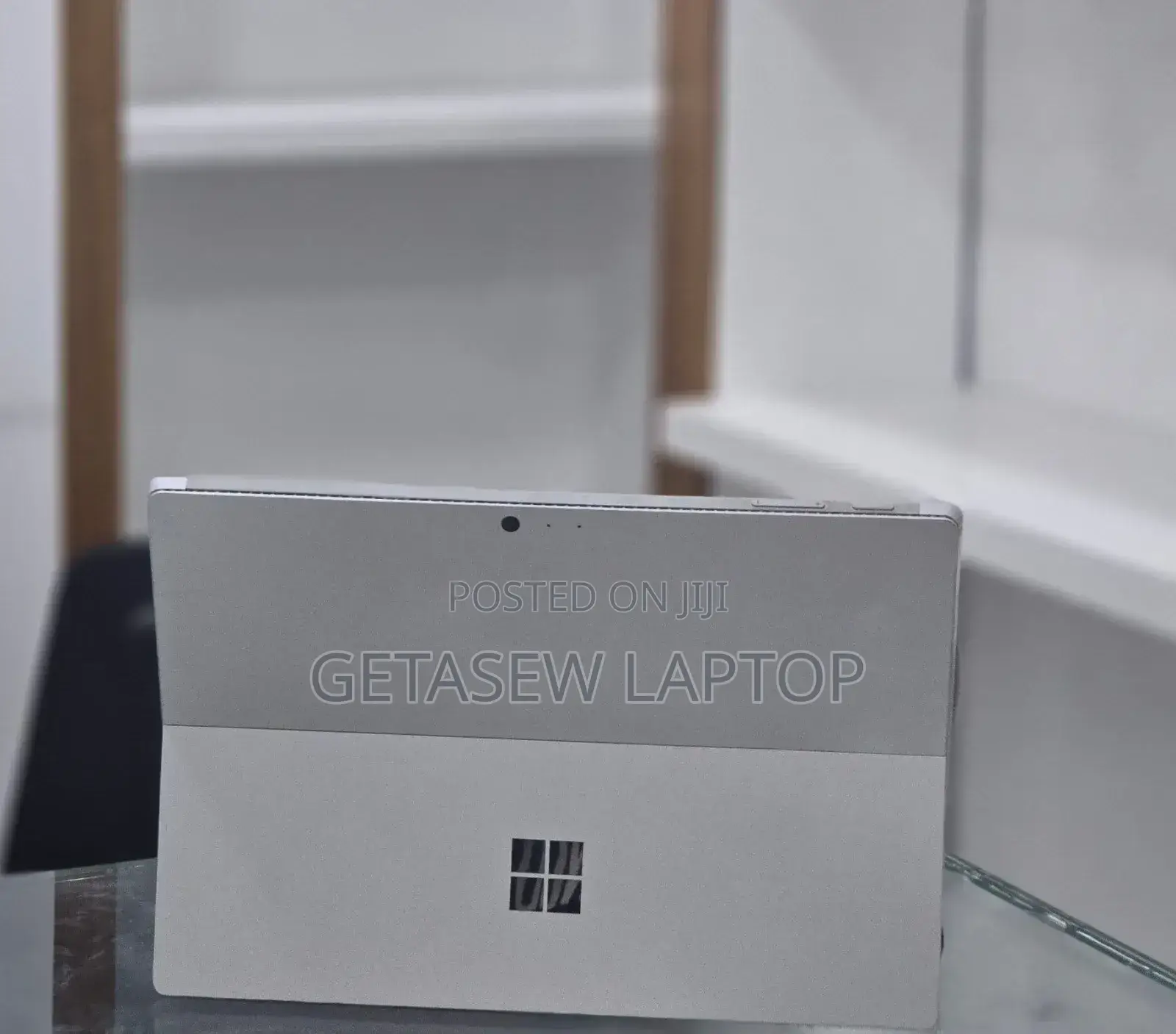 New Laptop Microsoft Surface Pro 4 8GB Intel Core i5 SSD 256GB