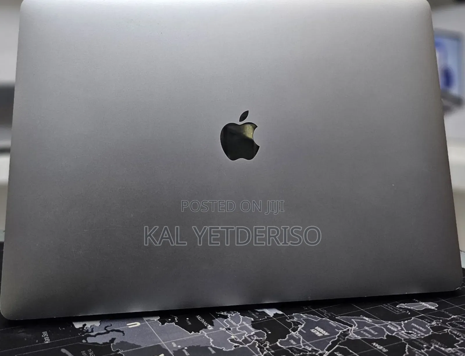 New Laptop Apple MacBook Pro 2019 16GB Intel Core i7 SSD 256GB