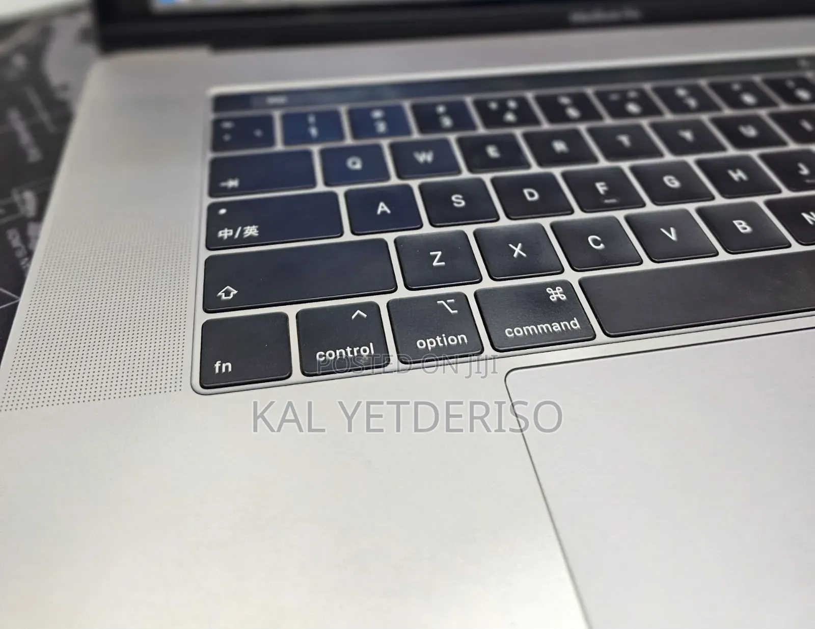 New Laptop Apple MacBook Pro 2019 16GB Intel Core i7 SSD 256GB