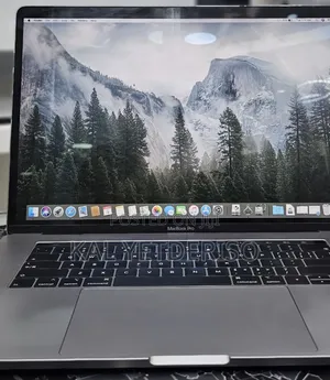New Laptop Apple MacBook Pro 2019 16GB Intel Core i7 SSD 256GB