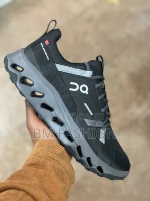 In Cloudsurfer Waterproof: Stealth Edition