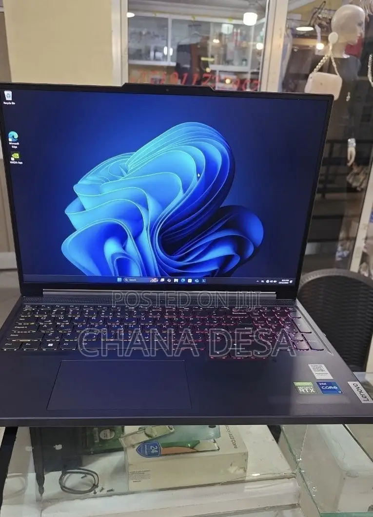 New Laptop Lenovo Legion 5 16GB Intel Core i7 SSD 512GB