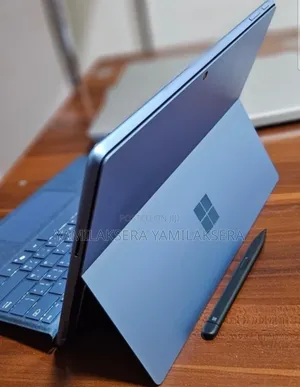 New Laptop Microsoft Surface Pro 16GB Intel Core i7 SSD 512GB
