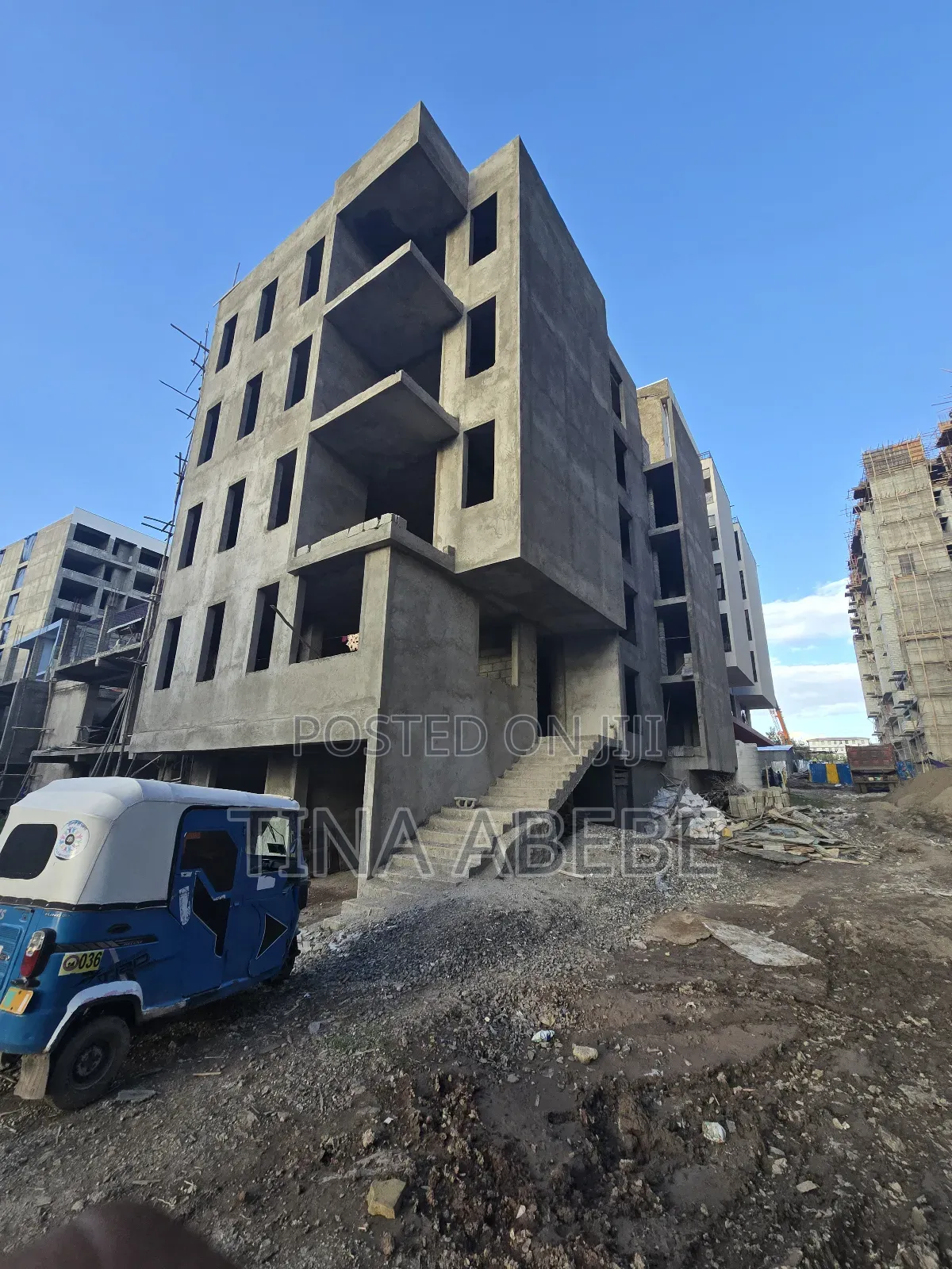 አስቸካይ የሚሸጥ አፓርታማ
