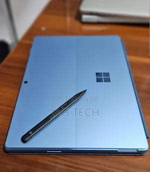 New Microsoft Surface Pro 11th Edition, a Copilot+ PC 16GB SSD 512GB