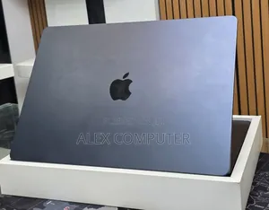 New Laptop Apple MacBook Air 2025 M4 15-inch 16GB Apple M4 SSD 256GB