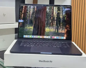 New Laptop Apple MacBook Air 2025 M4 15-inch 16GB Apple M4 SSD 256GB