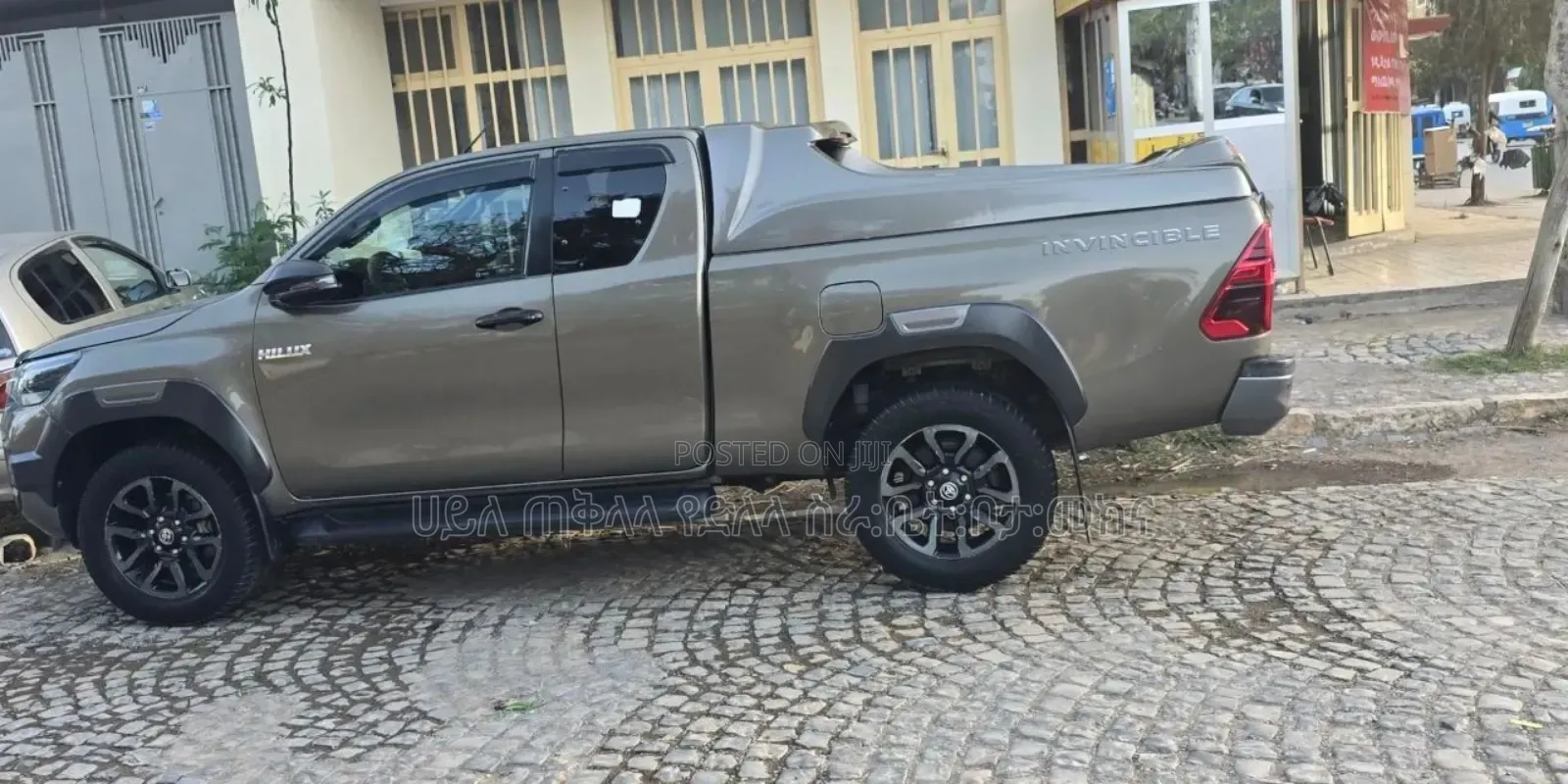 Toyota Hilux 2021 Beige