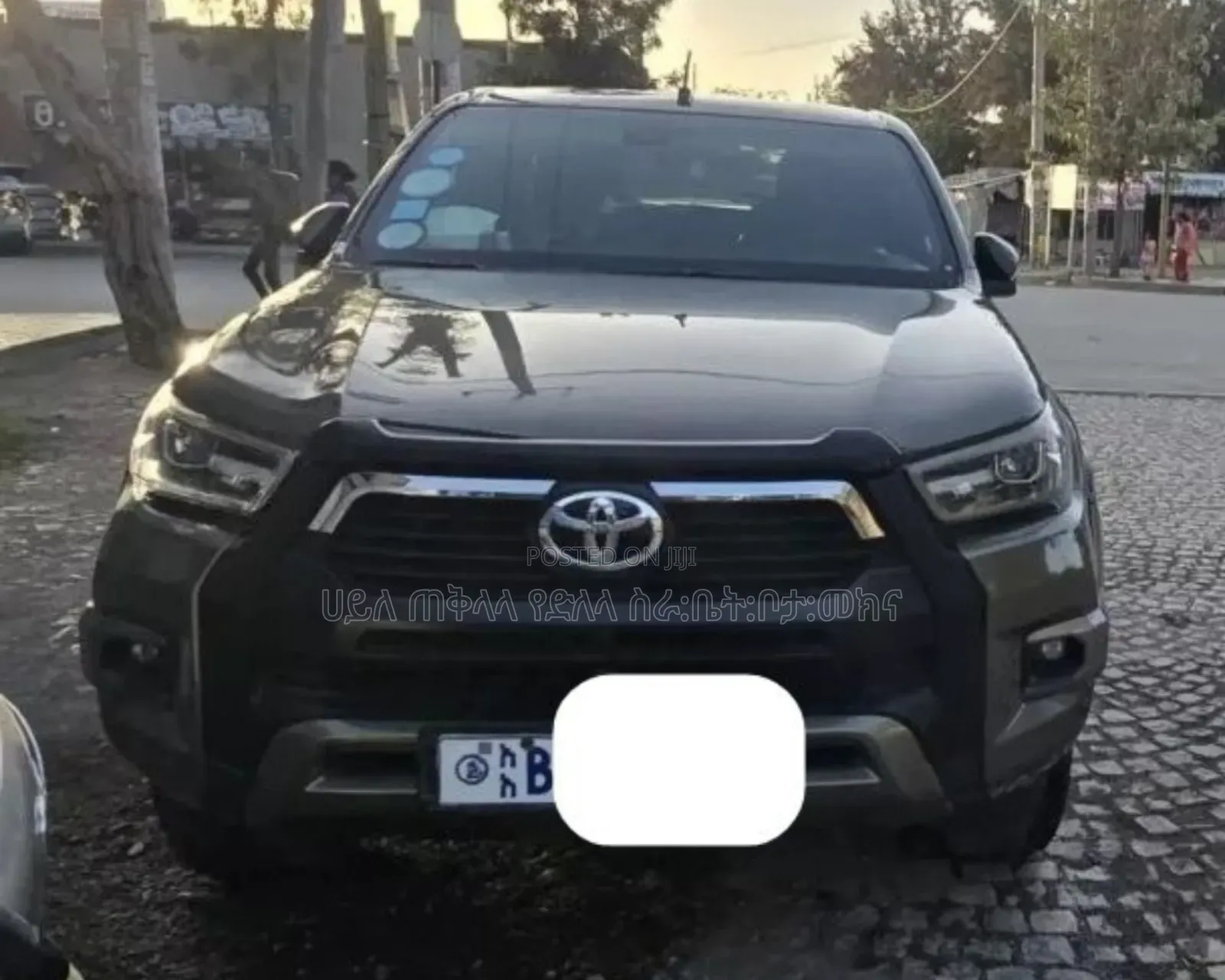 Toyota Hilux 2021 Beige