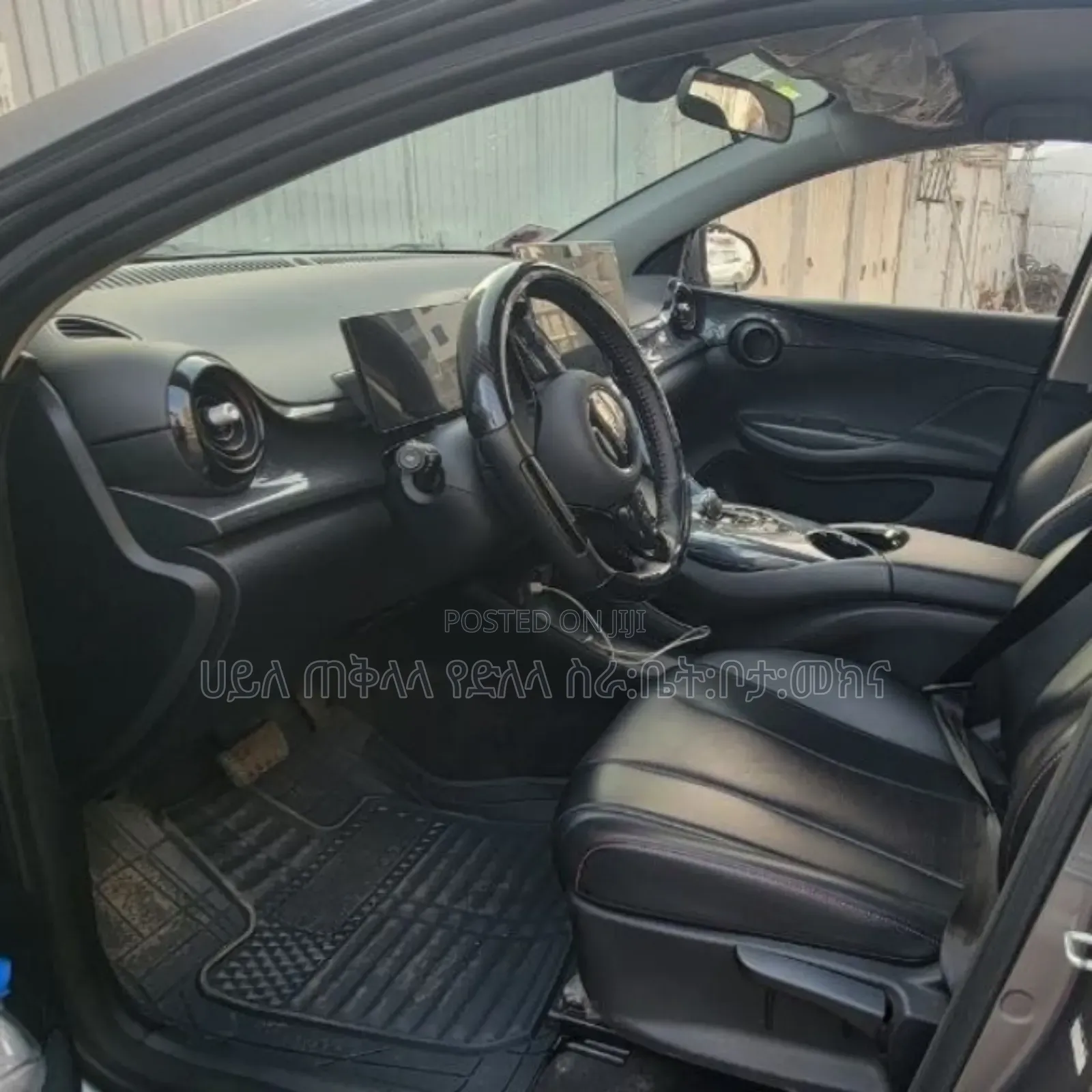BYD E2 43 kWh 94 hp FWD 2025 Gray